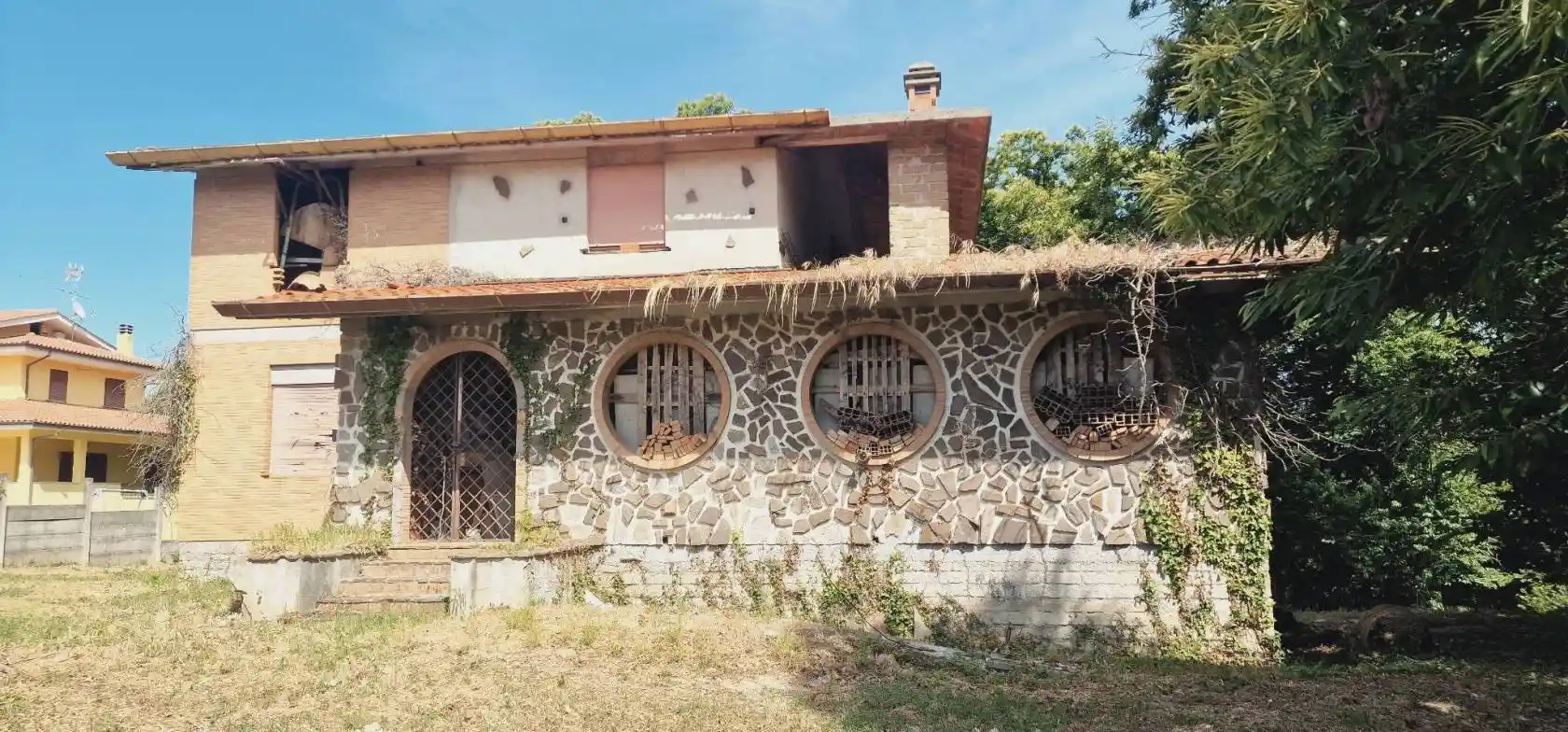 Villa in vendita a Lariano