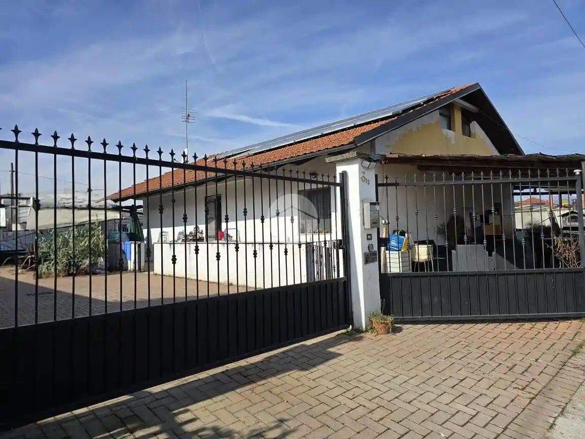 Villa in vendita a Bosconero