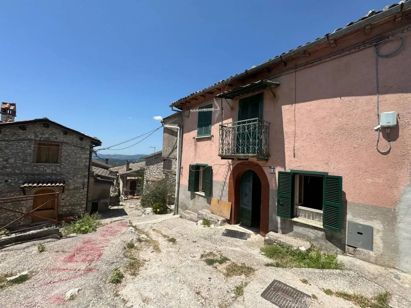 Casa indipendente in vendita a Carsoli