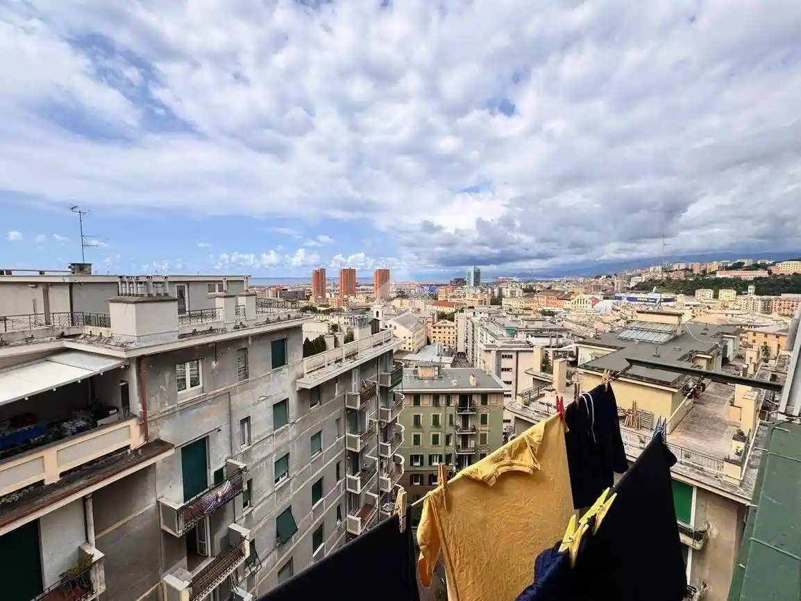 Appartamento in vendita a Genova