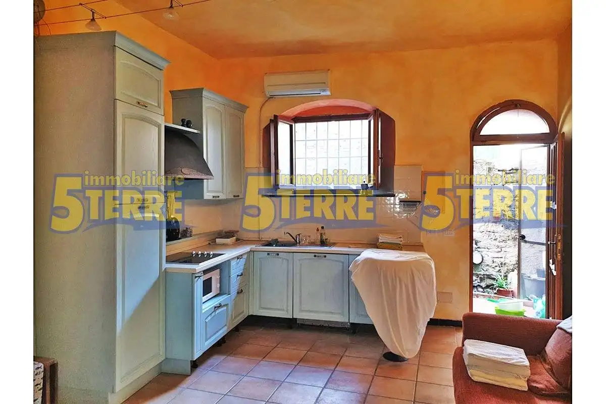 Appartamento in vendita a Monterosso al Mare