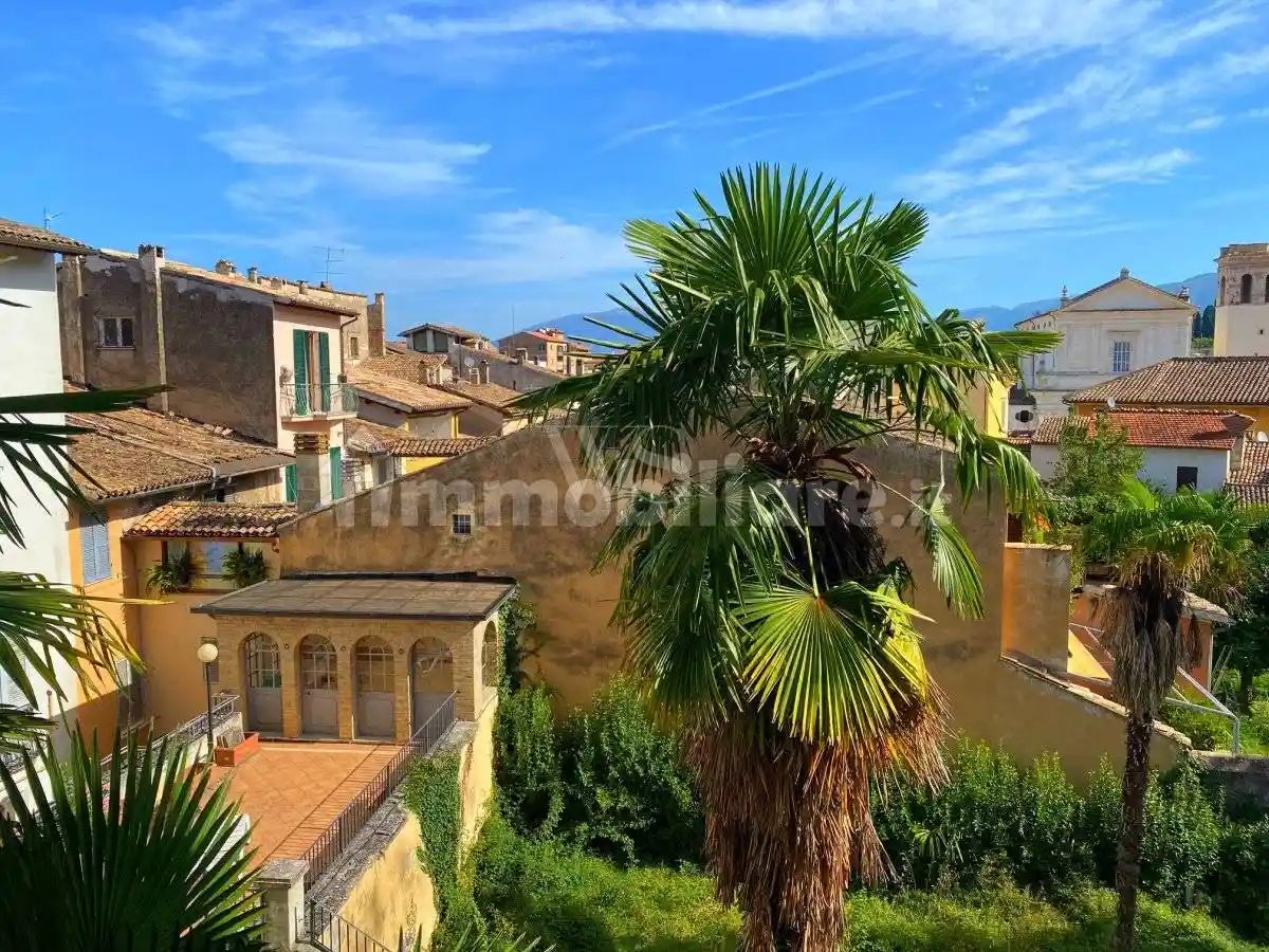 Appartamento in vendita a Spoleto