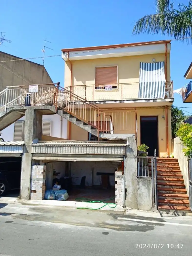 Palazzo - Edificio in vendita a Vibo Valentia