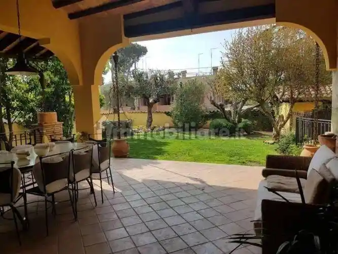 Quadrilocale via del Fringuello, Tor Tre Teste - Torre Maura, Roma - foto 2