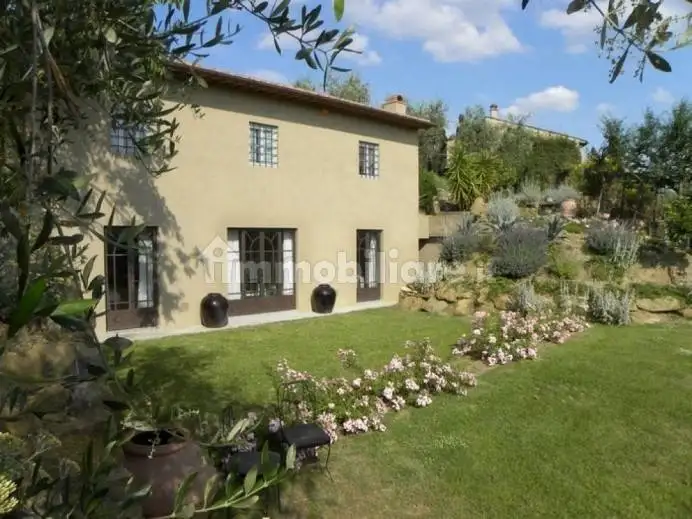 Rustico - Casale in affitto a Firenze