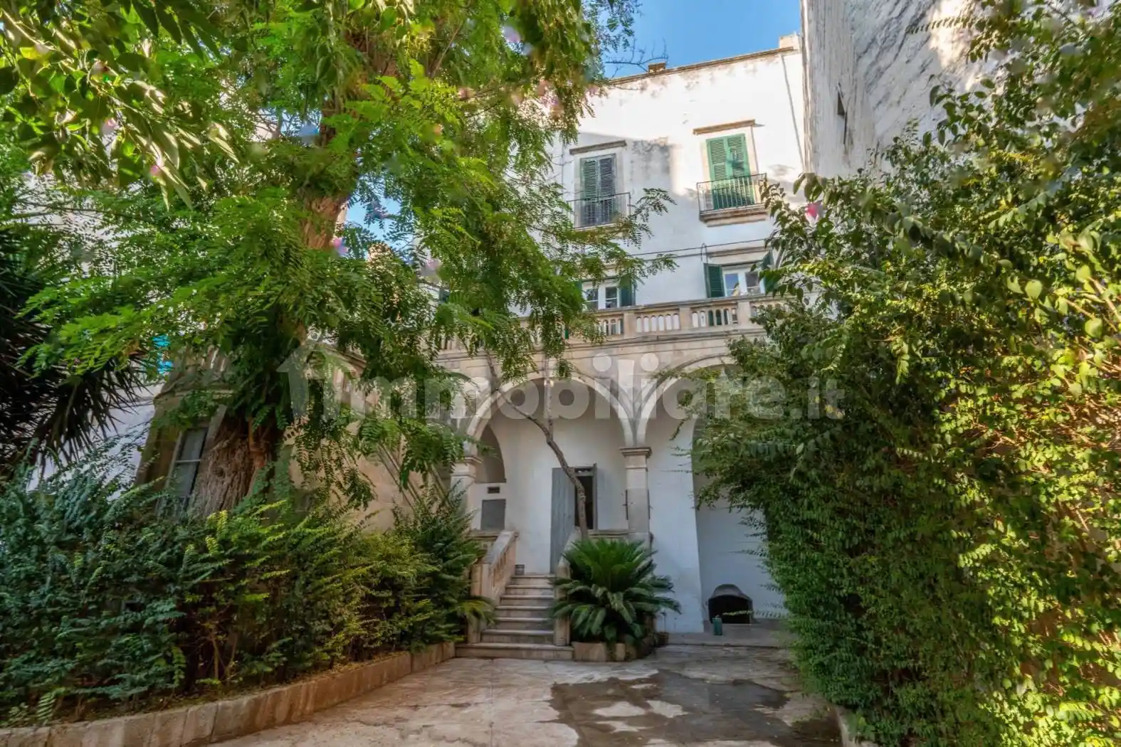 Palazzo - Edificio in vendita a Martina Franca
