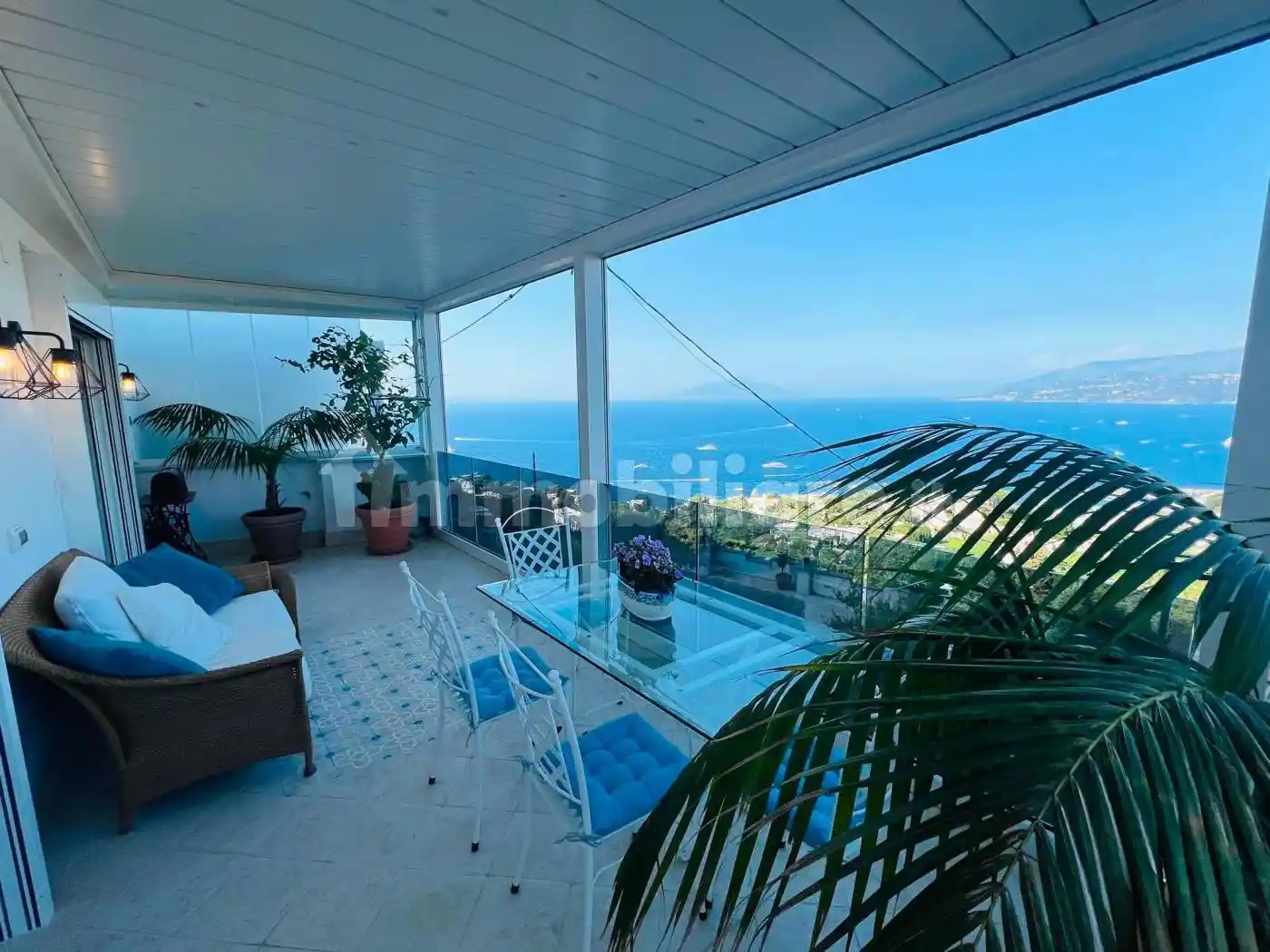 Trilocale ottimo stato, piano rialzato, Centro, Capri - foto 2