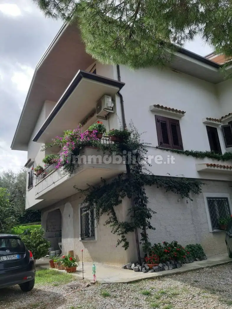 Villa in vendita a Albanella