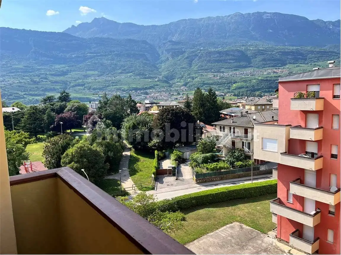 Appartamento in vendita a Rovereto
