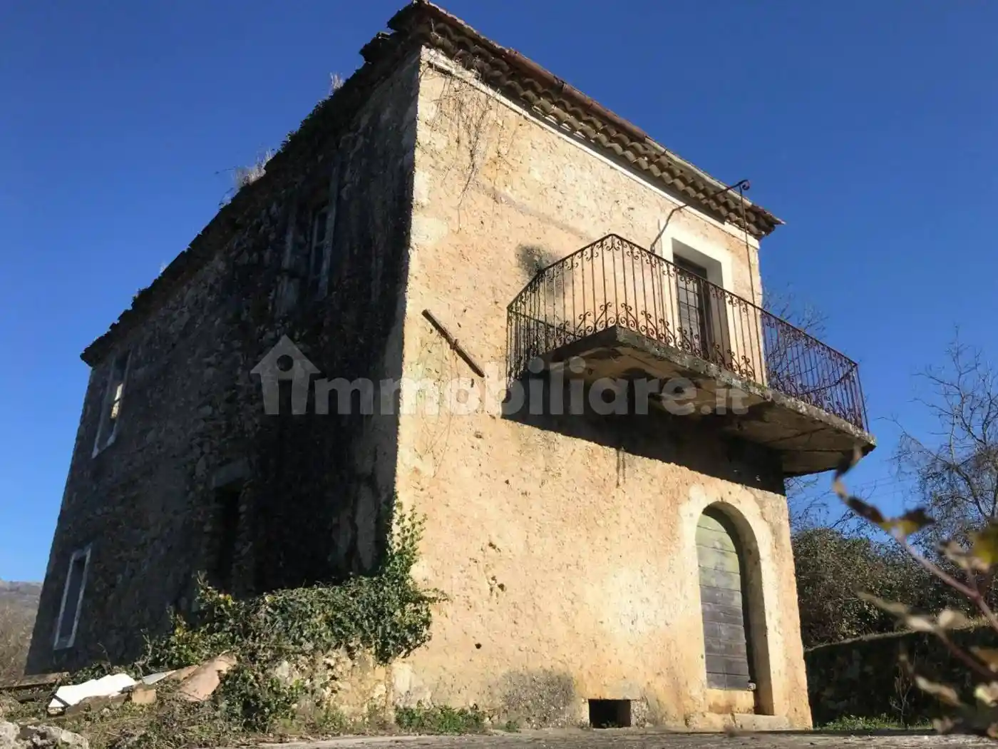 Rustico - Casale in vendita a Casalvieri