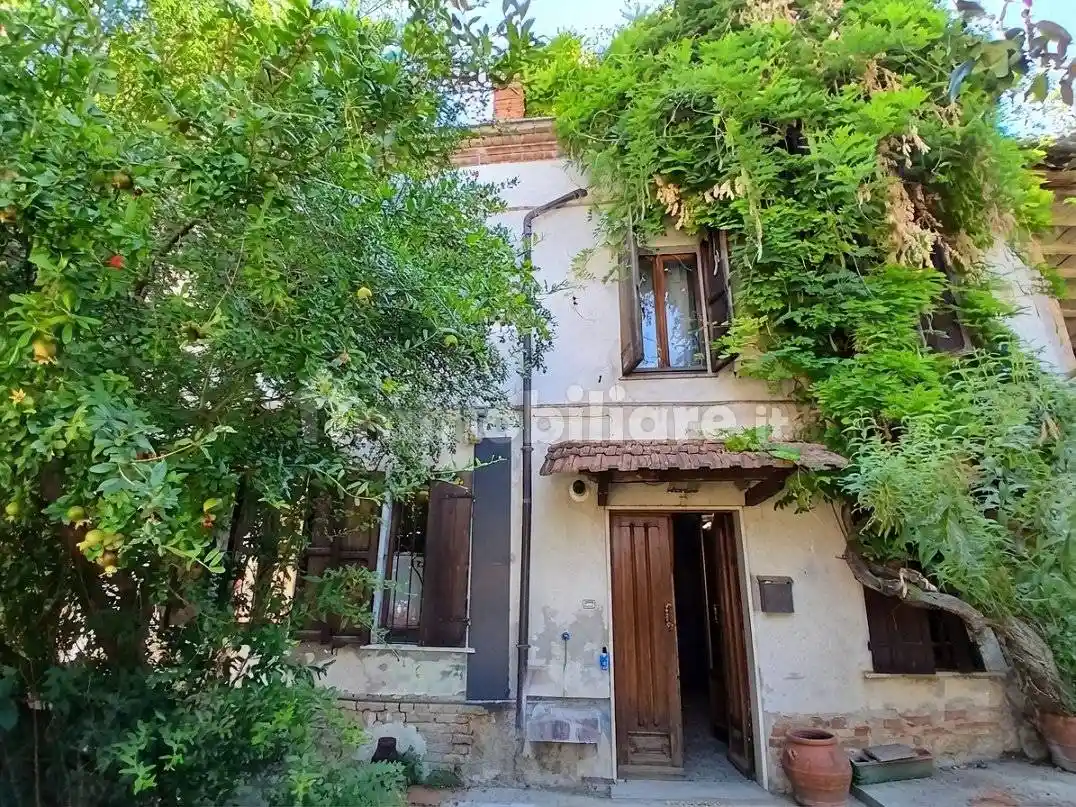 Villa in vendita a Redavalle