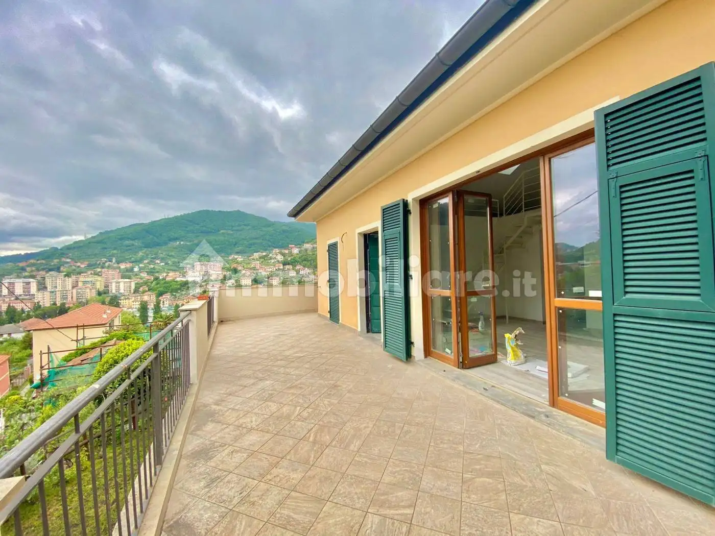 Appartamento in vendita a Genova