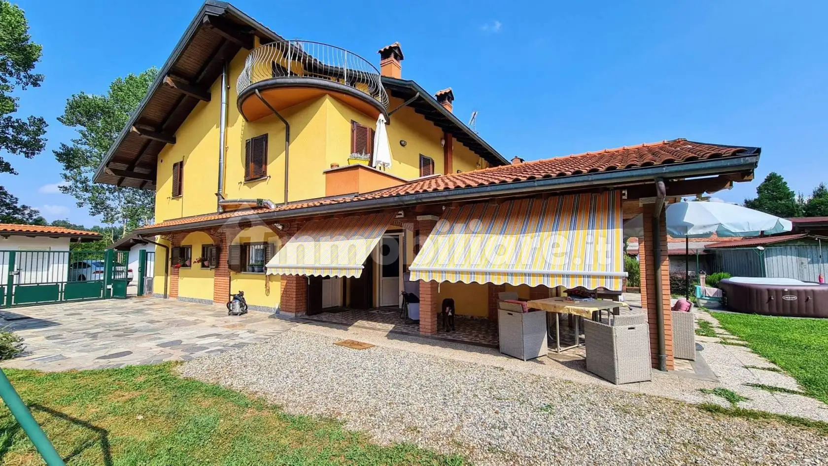 Villa plurifamiliare Località Croso 6, Cascina Boscarolo, Comignago - foto 2