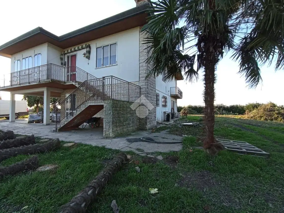 Terratetto unifamiliare via Roma, Centro, Boara Pisani - foto 2