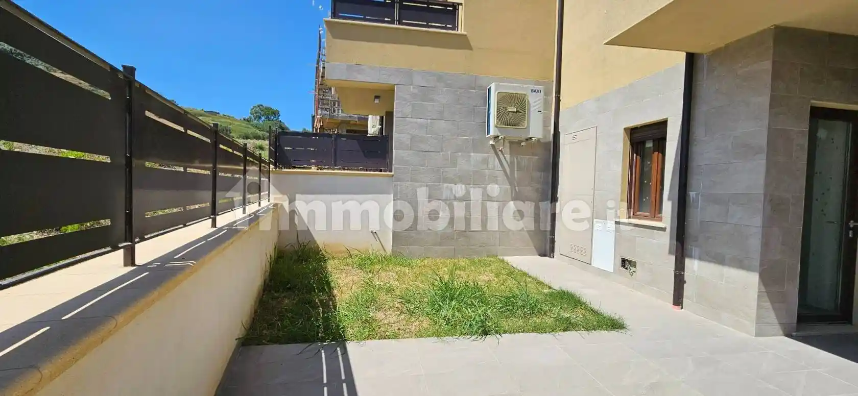 Villa a schiera viale Cassiodoro SNC, Settingiano - foto 3