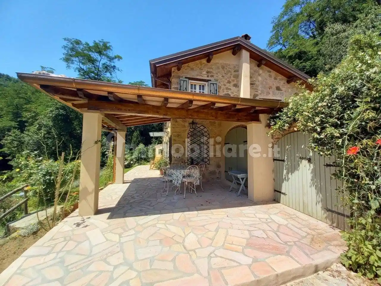 Rustico - Casale in vendita a Camaiore