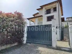 Villa in vendita a Poggio Nativo