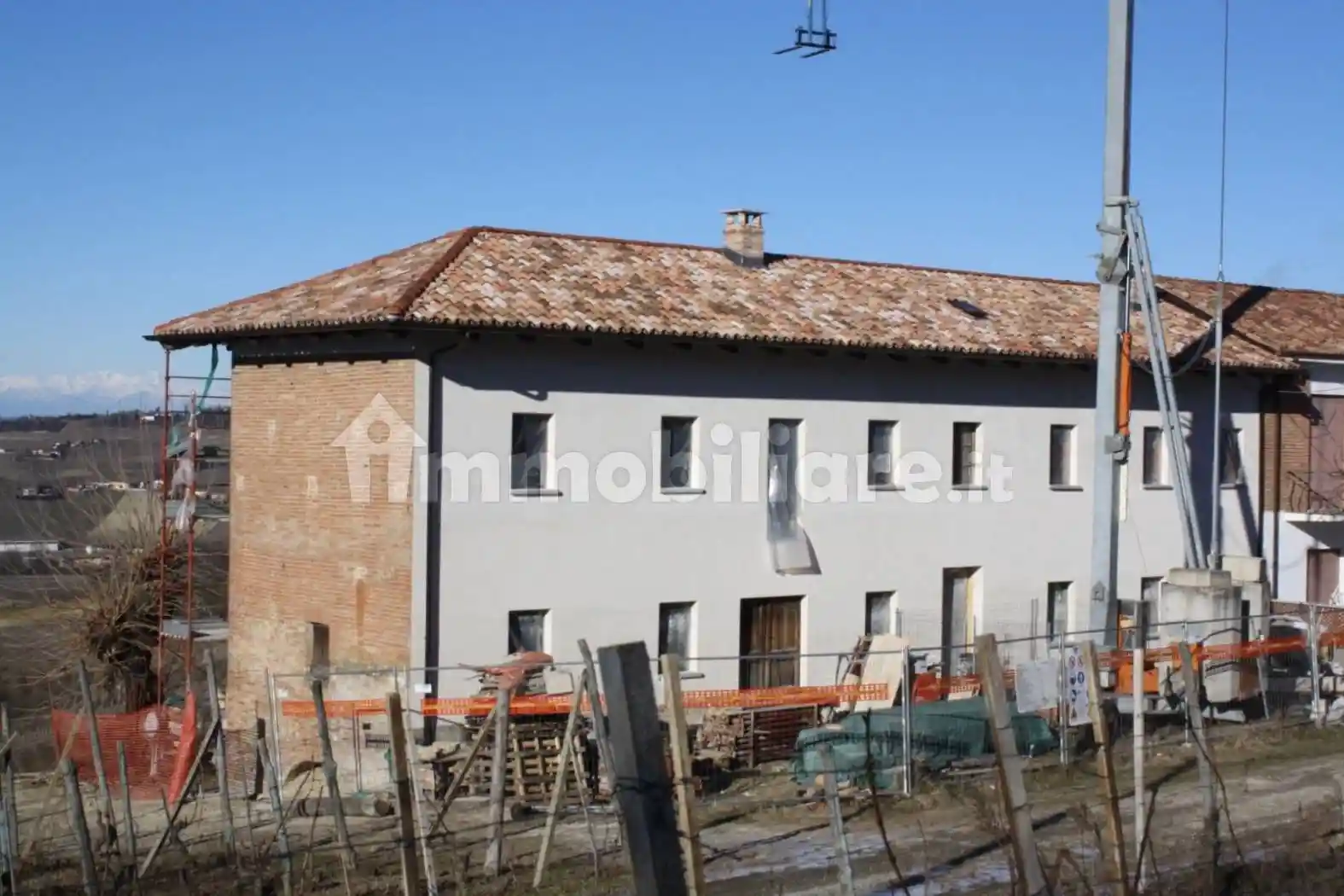 Rustico - Casale in vendita a Castagnole delle Lanze