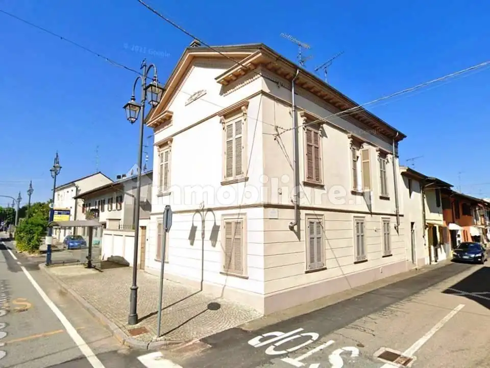 Villa in vendita a Tricerro