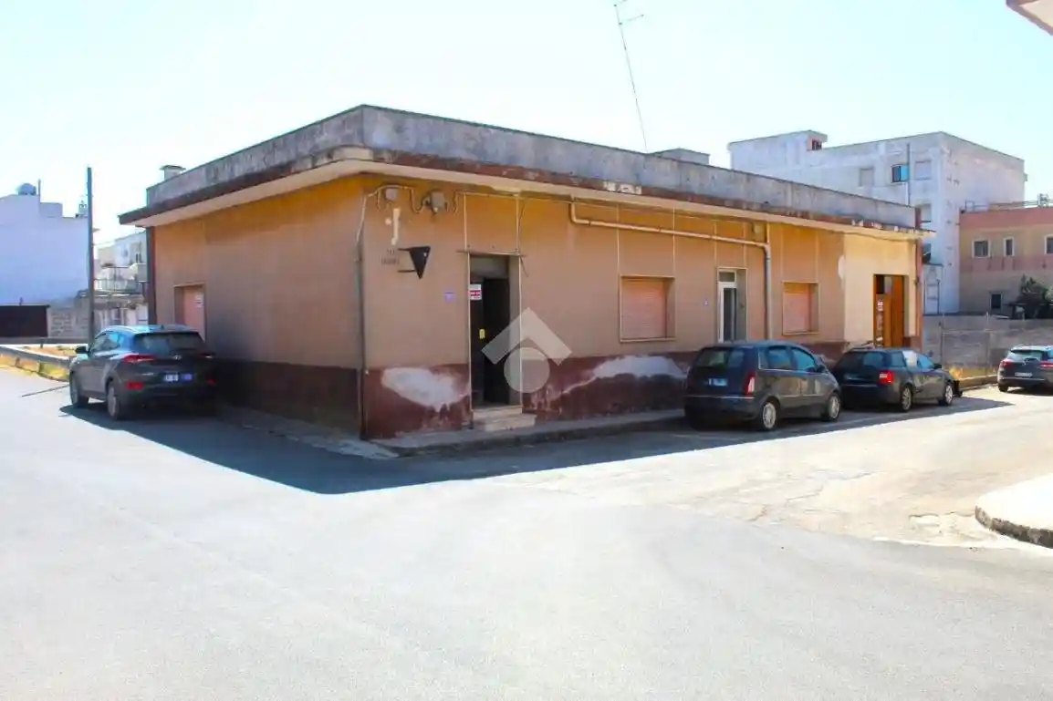 Casa indipendente in vendita a San Michele Salentino