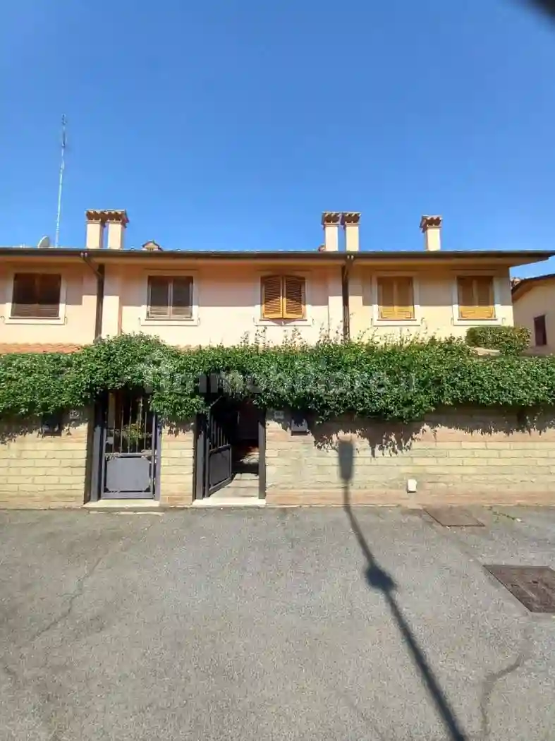 Villetta a schiera - foto 2