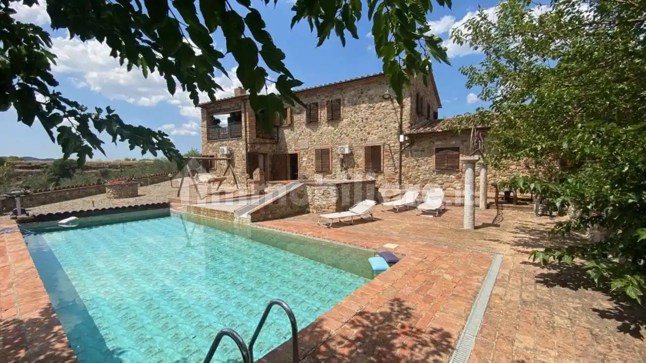 Rustico - Casale in vendita a Roccastrada