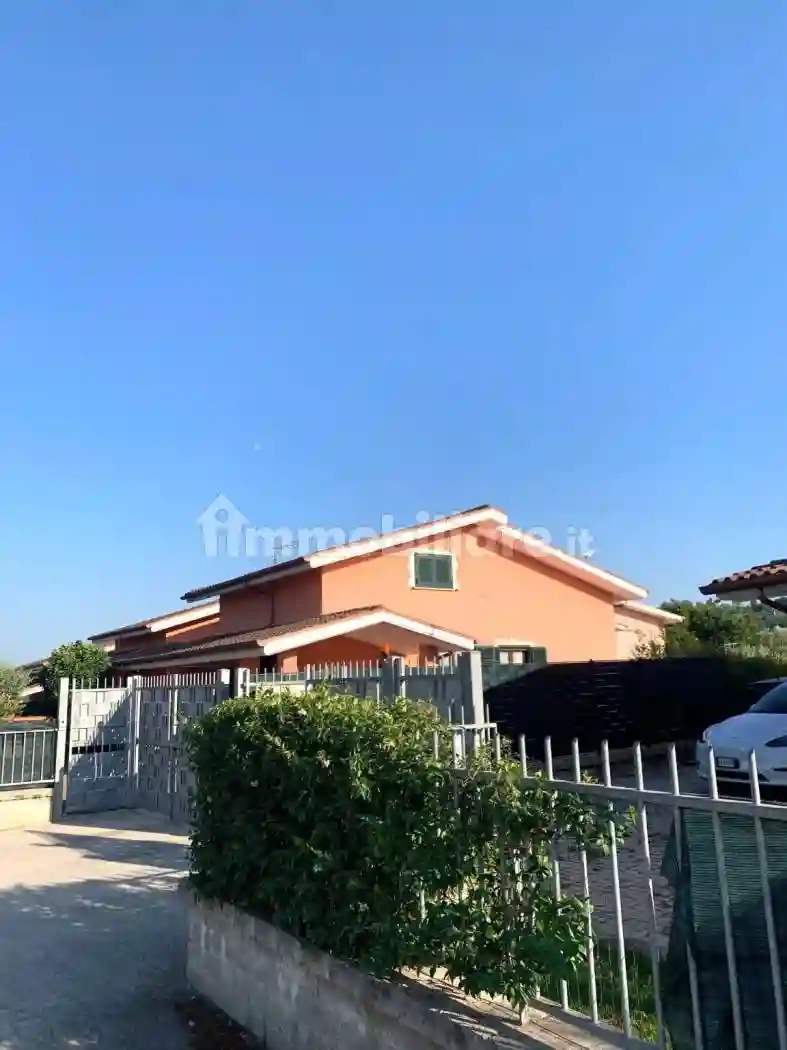 Villetta a schiera - foto 2