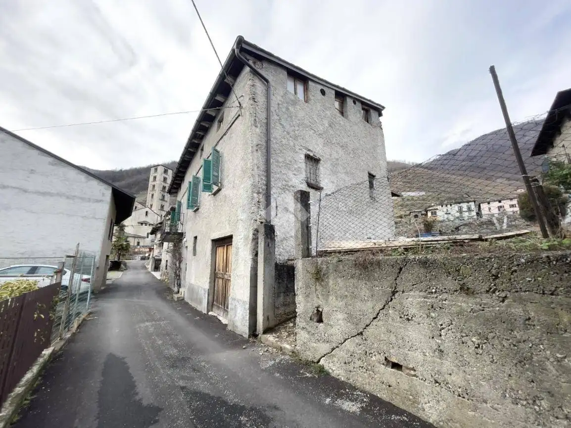 Terratetto plurifamiliare via di Mezzo 2, Centro, Bianzone - foto 2