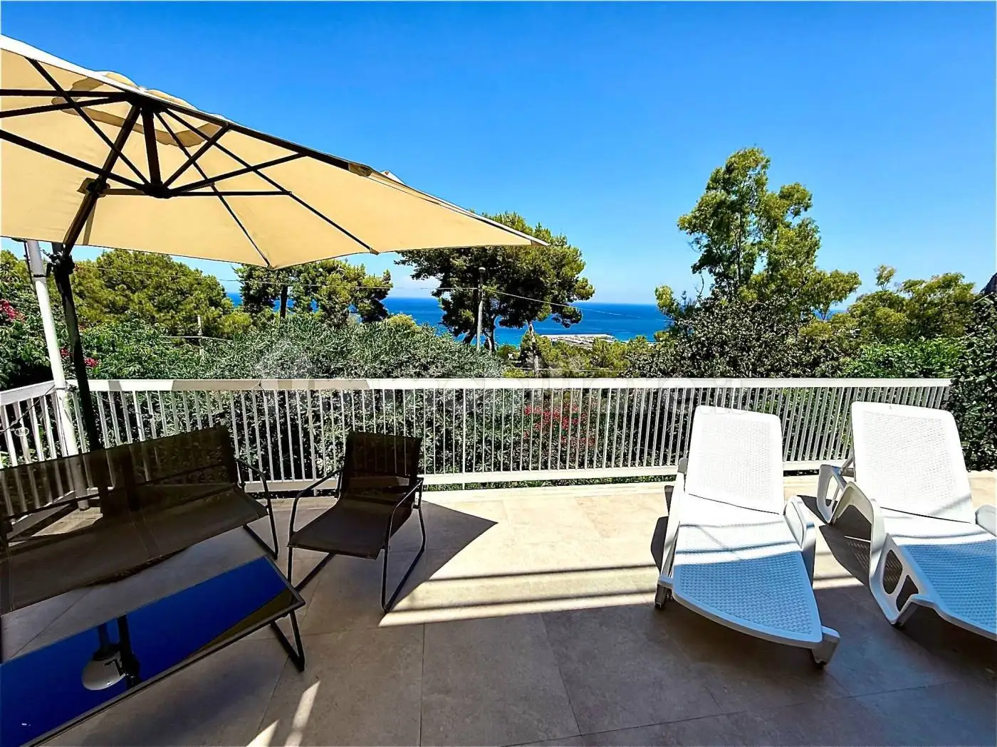 Appartamento in villa via Annone 70, Addaura, Palermo