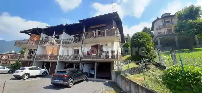 Appartamento in vendita a Costa Serina