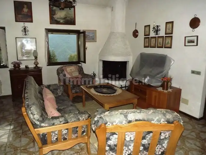 Villa a schiera frazione Sambusita, Sambusita, Algua - foto 3