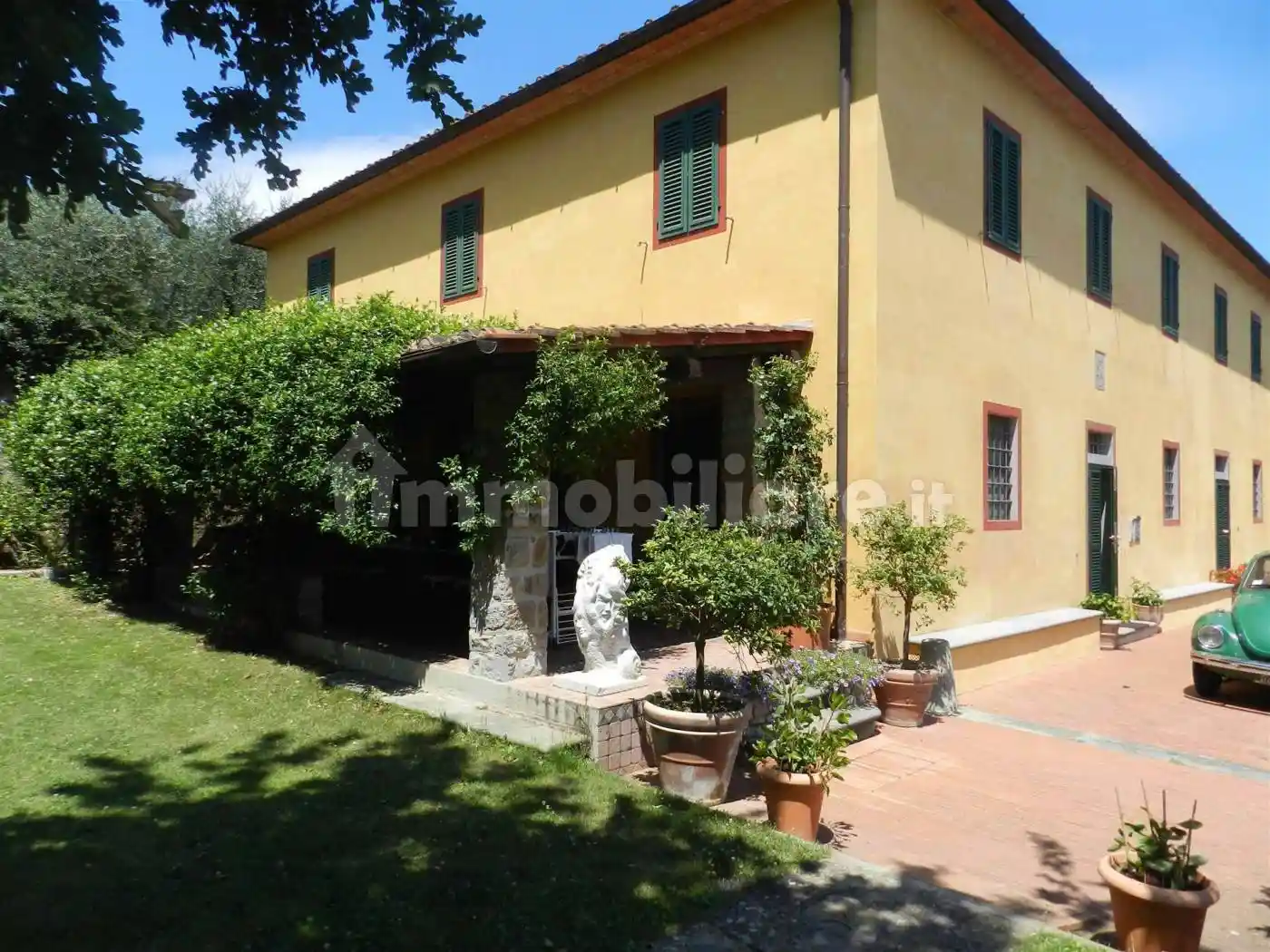 Villa in vendita a Pistoia