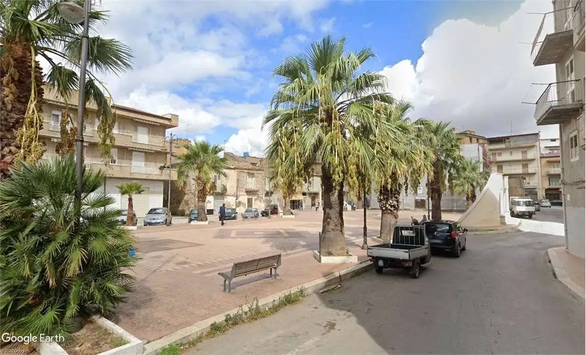 Appartamento in affitto a Favara