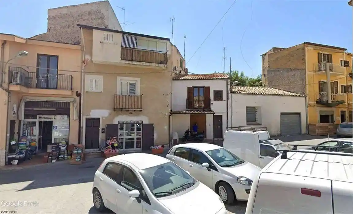 Trilocale ottimo stato, piano terra, Favara - foto 3