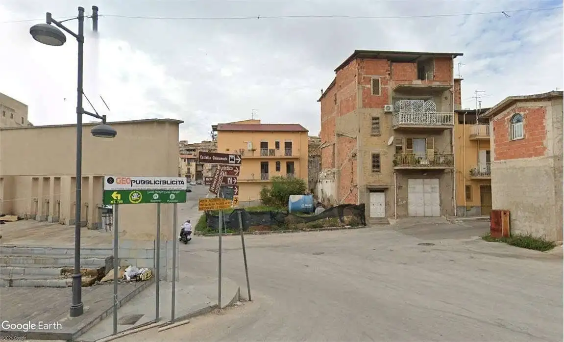 Appartamento in affitto a Favara