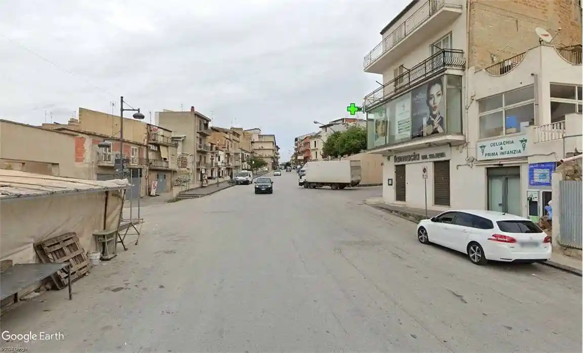 Trilocale ottimo stato, terzo piano, Favara - foto 5