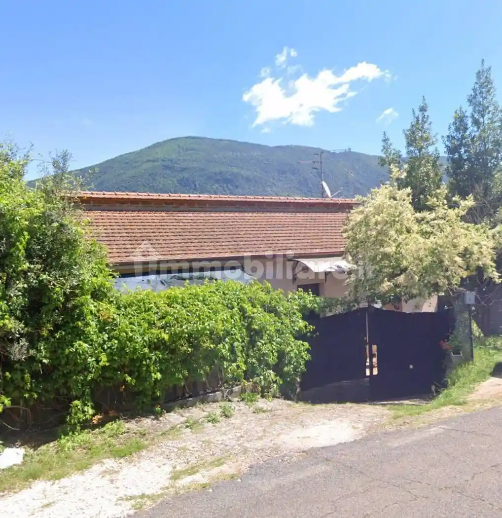 Appartamento in vendita a Giuliano di Roma