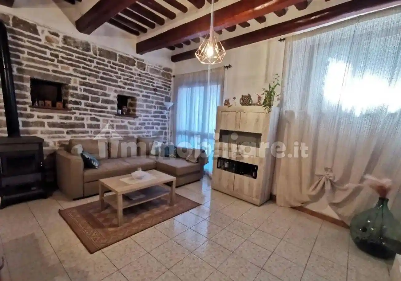 Villa in vendita a Fabriano