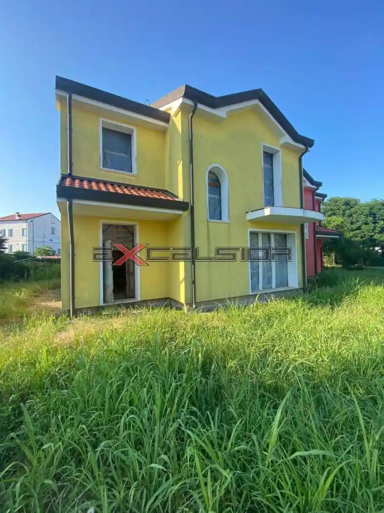 Villa in vendita a Corbola