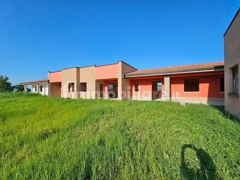 Villetta a schiera - foto 2