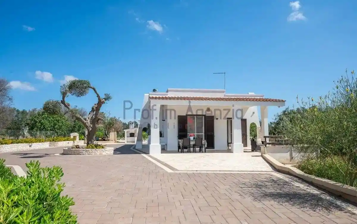 Villa in vendita a San Vito dei Normanni