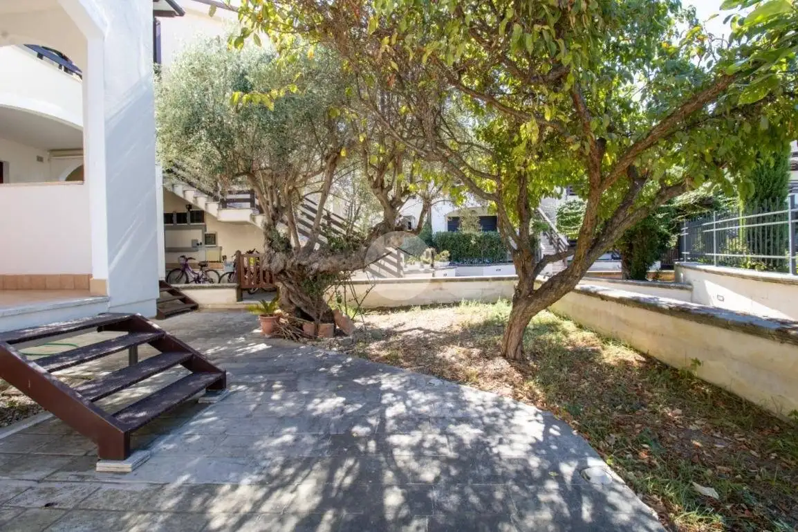 Appartamento in vendita a Pineto