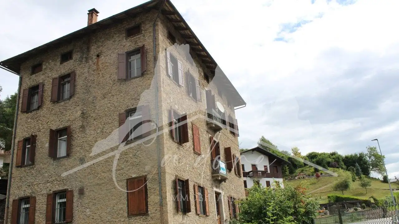 Terratetto unifamiliare via dell'Occhiale 28, Centro, Domegge di Cadore - foto 4