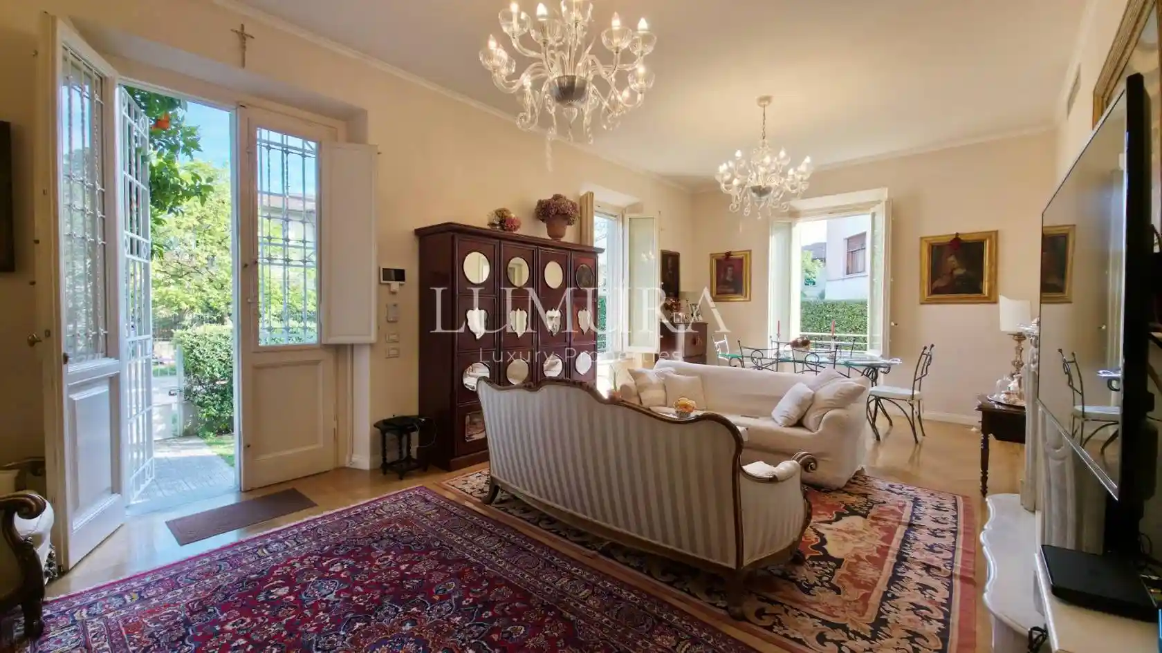 Villa in vendita a Lucca