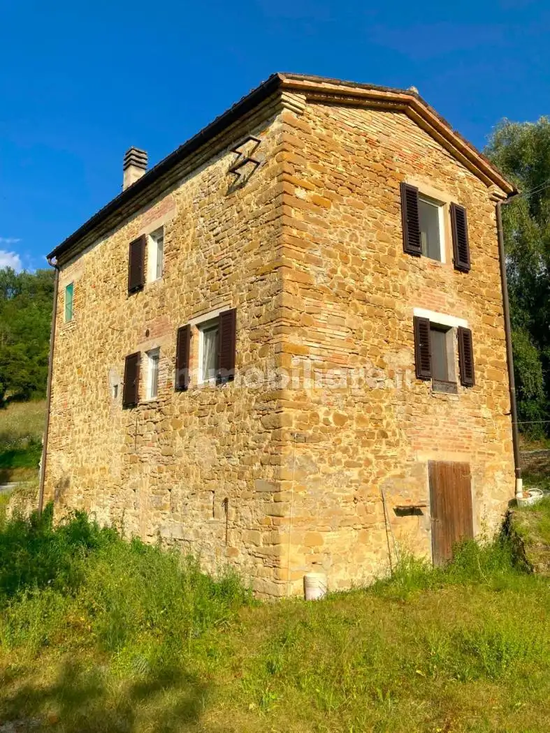 Terratetto unifamiliare via Borgo, Camporotondo di Fiastrone - foto 4