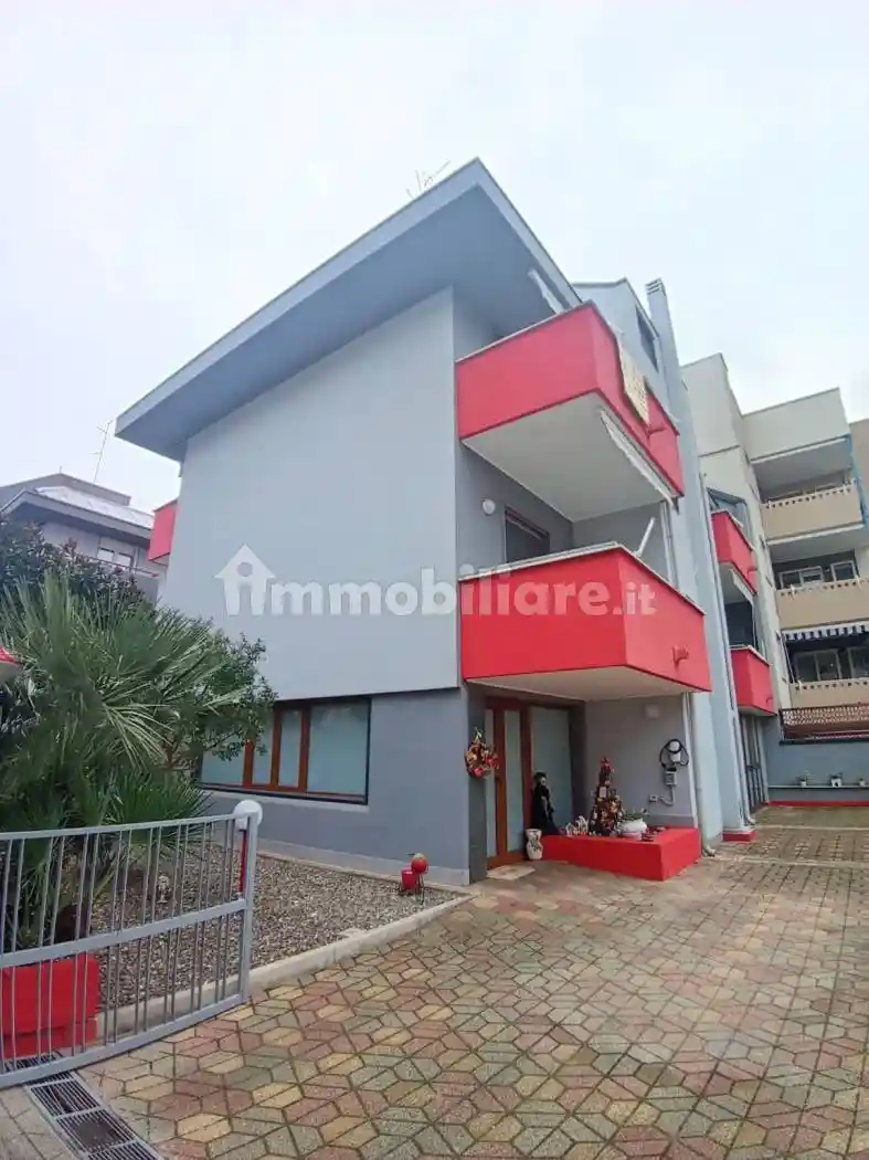 Villa in vendita a Acquaviva delle Fonti