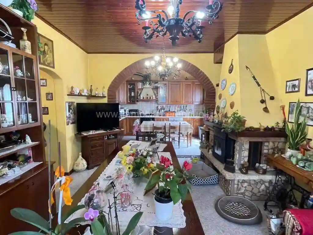 Casa indipendente - foto 2