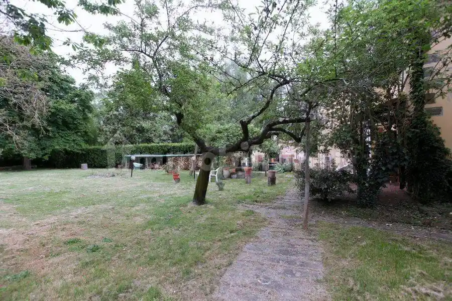 Casa indipendente in vendita a Figline e Incisa Valdarno