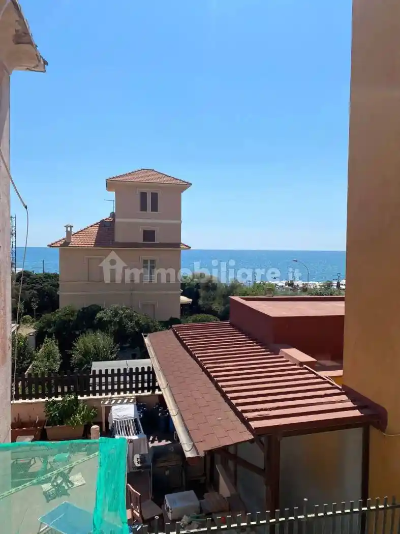 Appartamento in vendita a Ladispoli