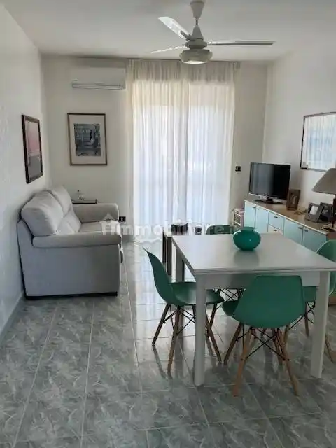 Appartamento in vendita a Lesina